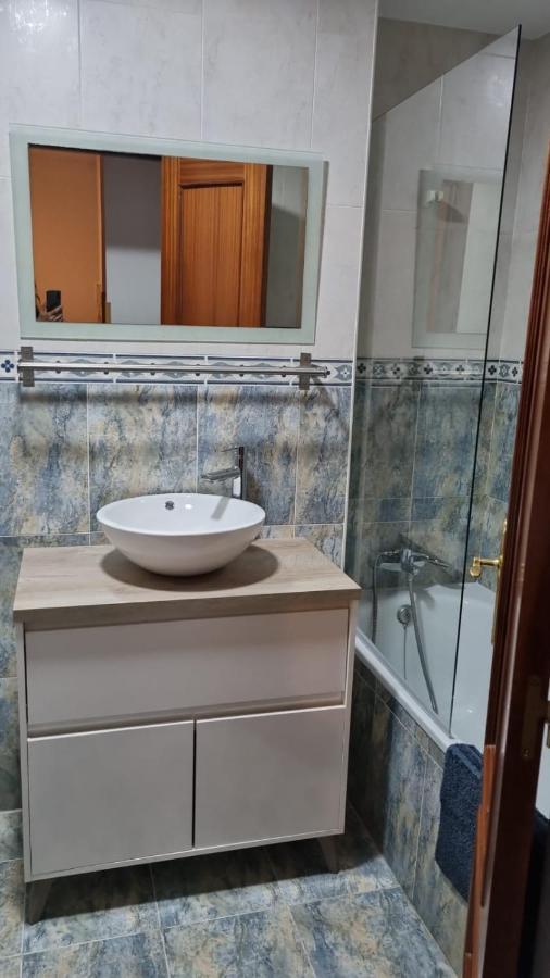 Casa De Claudia Comillas- Jardin Privado - A 10 Metros Del Capricho De Gaudi 외부 사진