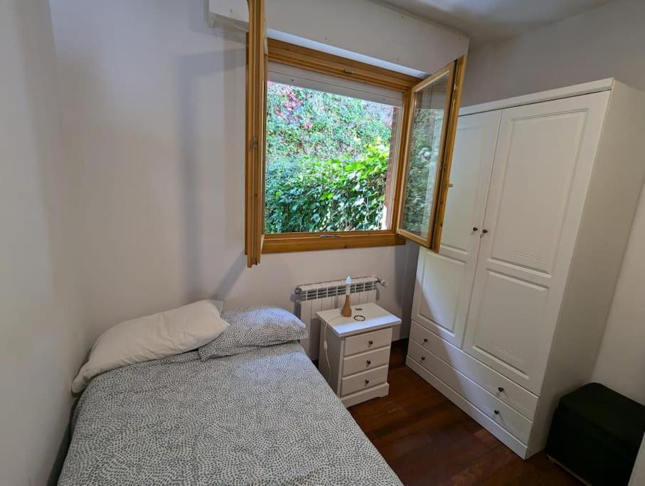 Casa De Claudia Comillas- Jardin Privado - A 10 Metros Del Capricho De Gaudi 외부 사진